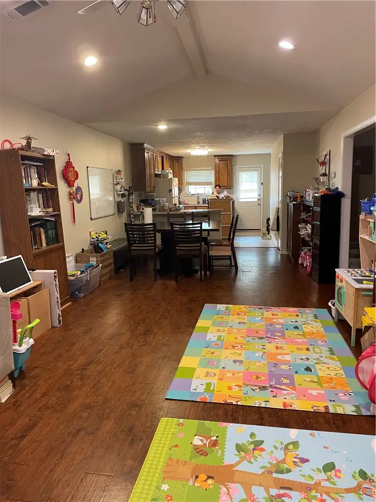 902 Azalea Court, College Station, TX 77840 - Image #2