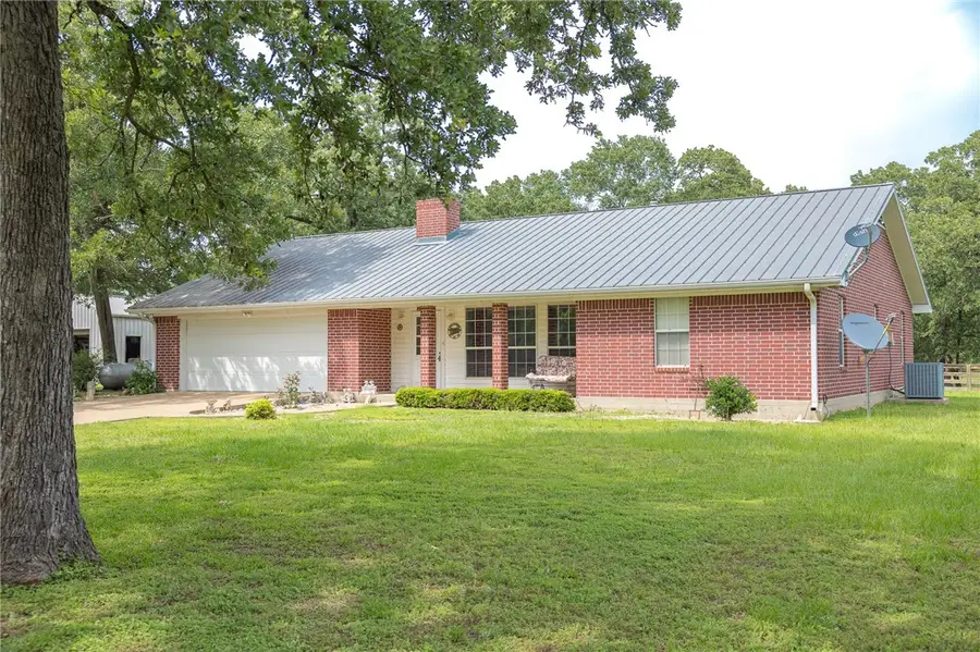 4988 Paso Fino Lane, Madisonville, TX 77864 - Image #2