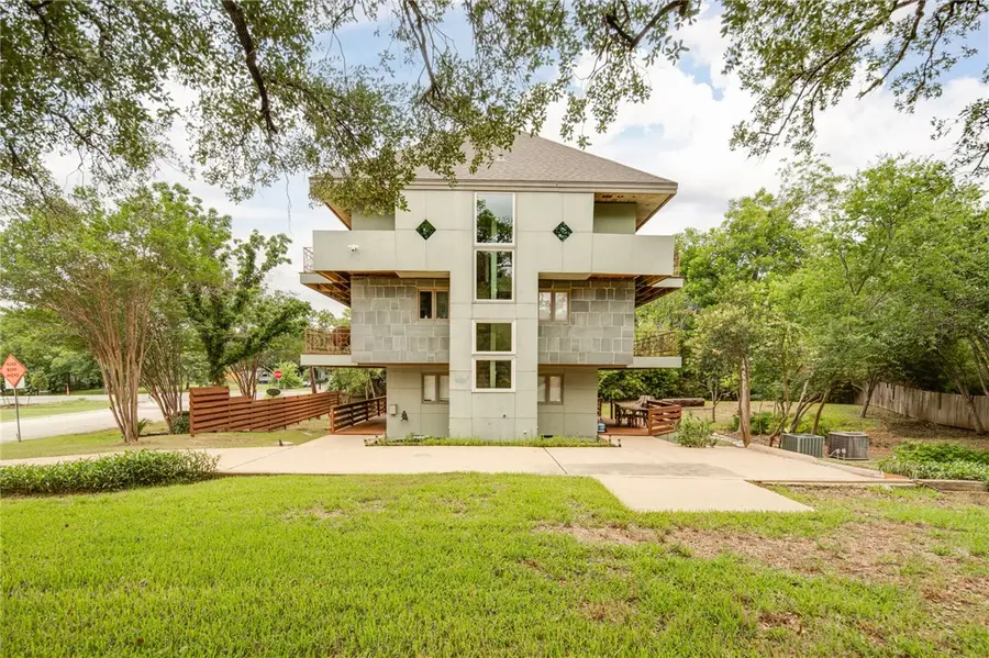 1015 East 24th Street, Bryan, TX 77803 - Image #2