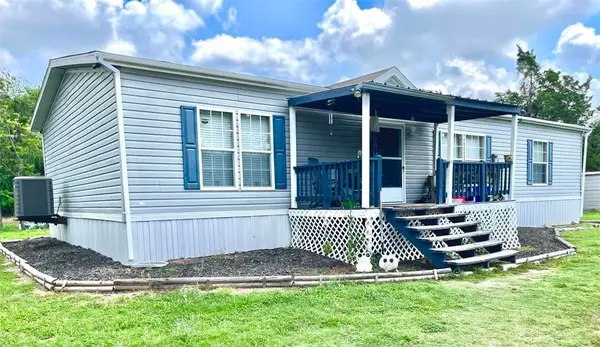 201 Railroad Road, Somerville, TX 77879