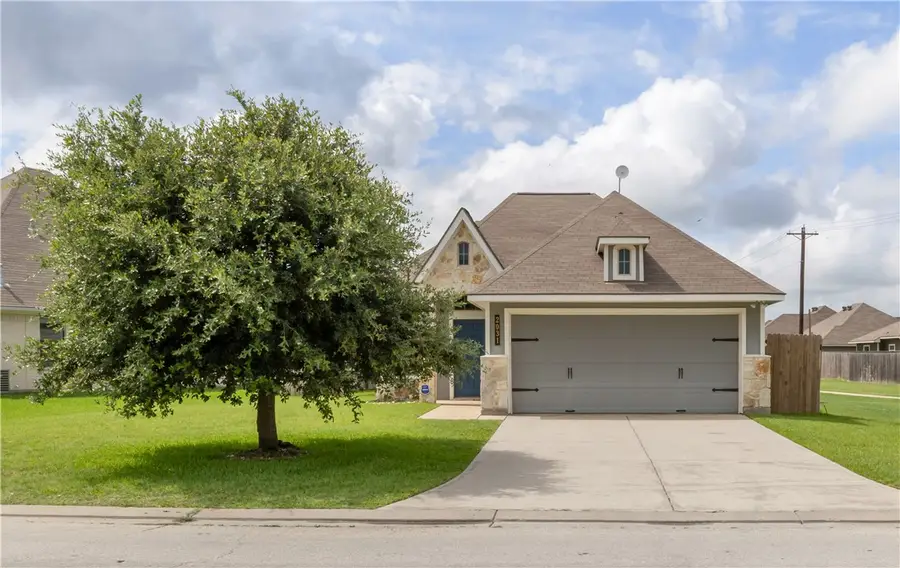 2031 Positano Loop, Bryan, TX 77808 - Image #2