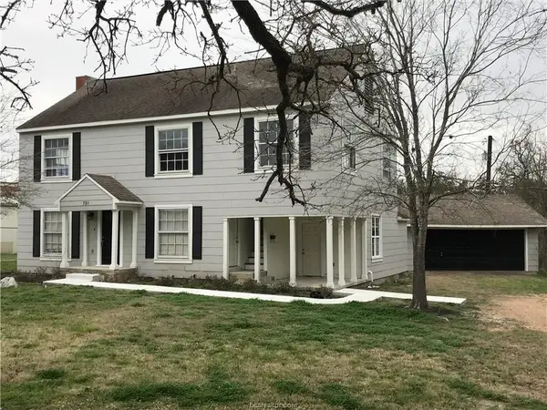 701 Gilchrist, College Station, TX 77840