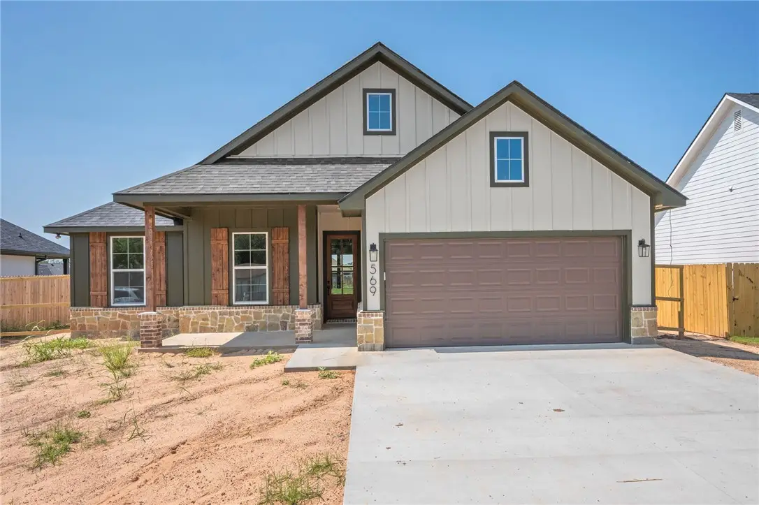 569 Harvest Lake Drive, Snook, TX 77878 - Image #1