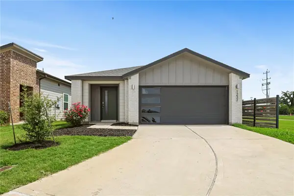 1232 Amistad Loop, College Station, TX 77845