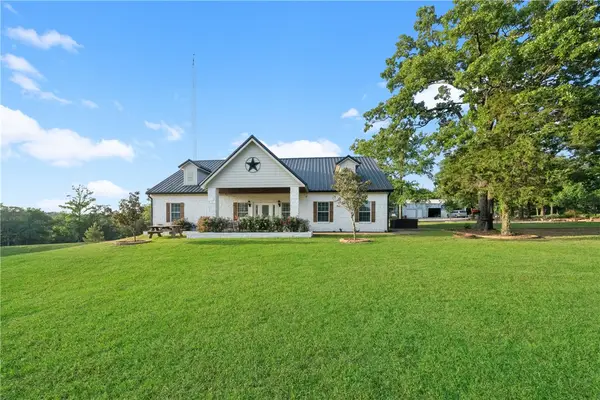 740 Bridget Avenue, Buffalo, TX 75831