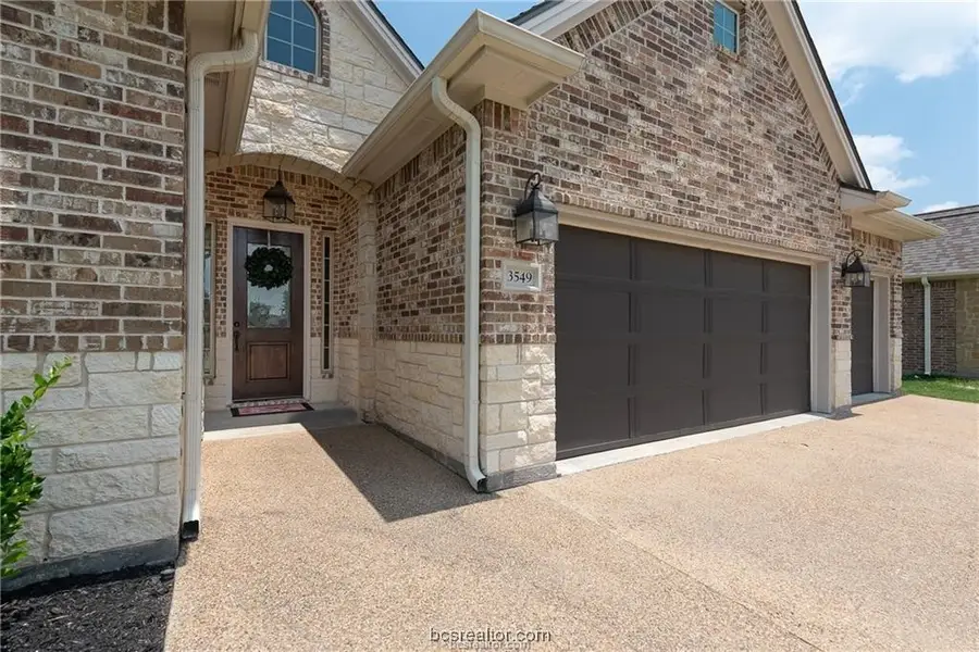 3549 Foxcroft Path, Bryan, TX 77808-3203 - Image #3