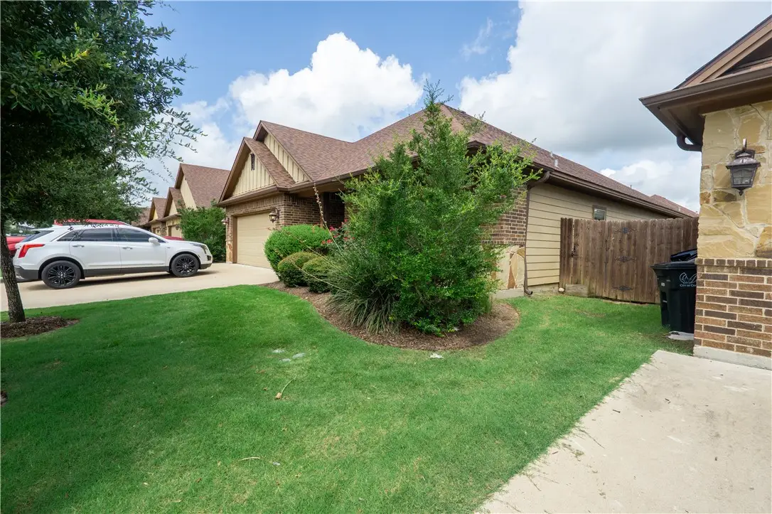 406 Hayes Lane, College Station, TX 77845 - Image #1