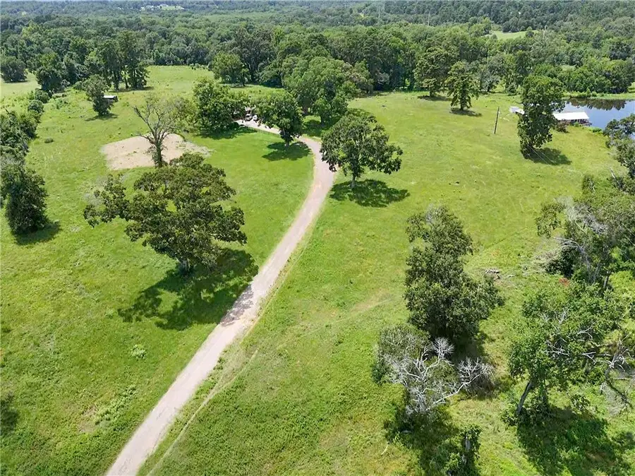 6605 Spring Branch Road, Montgomery, TX 77316 - #2