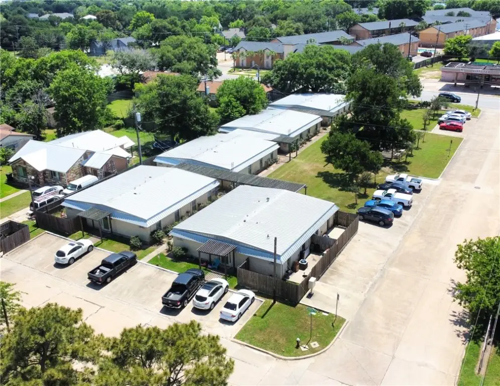 1601 S College Avenue, Bryan, TX 77801 - Image #1