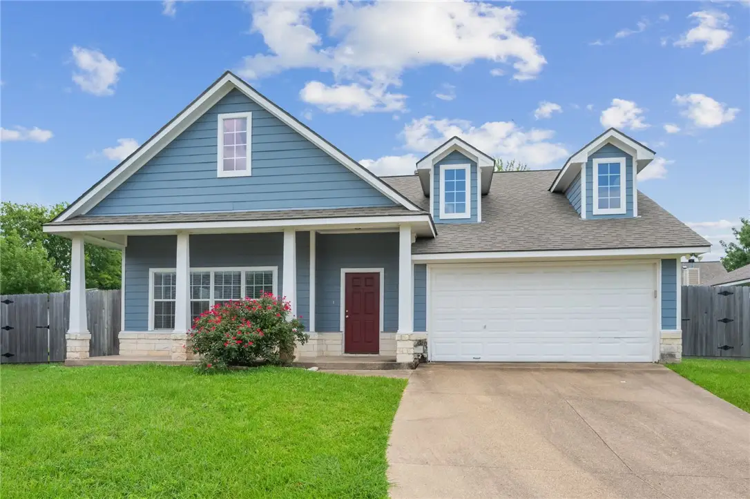 2703 Lynnwood Court, Bryan, TX 77807 - Image #1