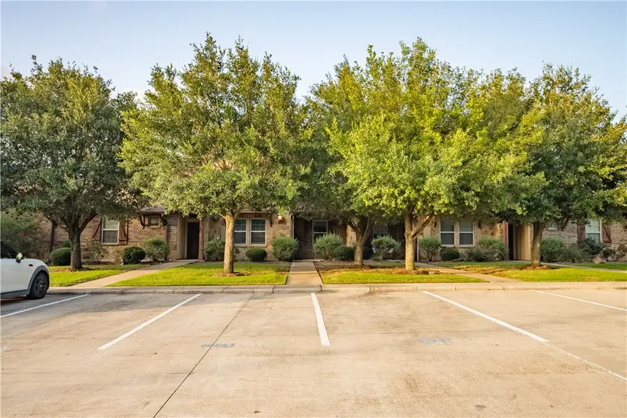 3205 Cullen Trail, College Station, TX 77845 - Image #2