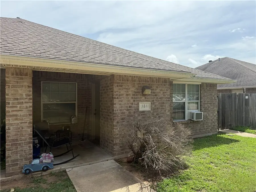 3809-11 Oldenburg Lane, College Station, TX 77845 - Image #2