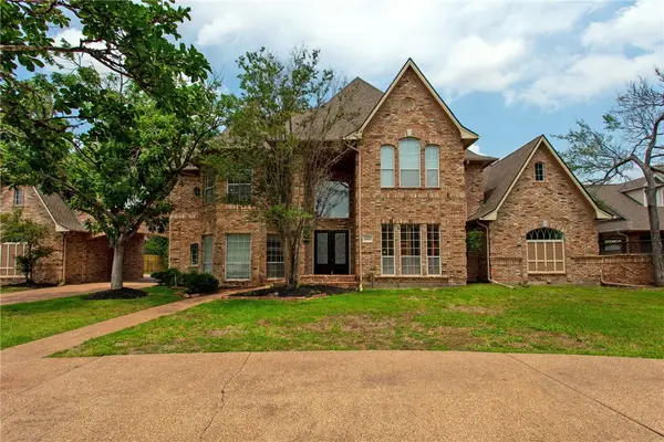 2911 Colton Place, College Station, TX 77845-7719