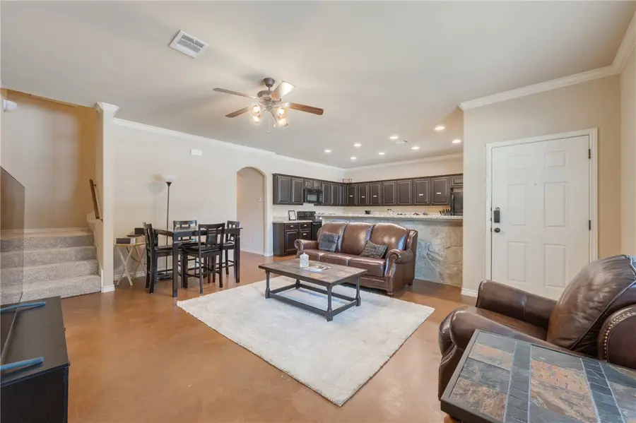 125 Armored Avenue, College Station, TX 77845 - Image #2