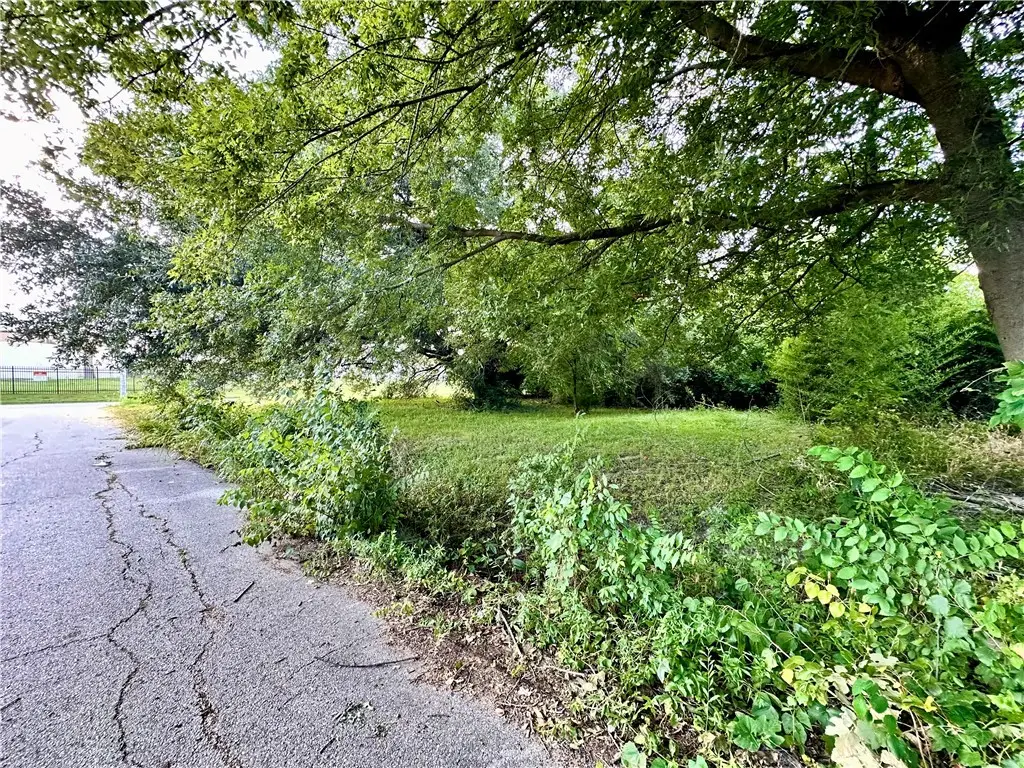 1001 N Washington Avenue, Bryan, TX 77803 - Image #1