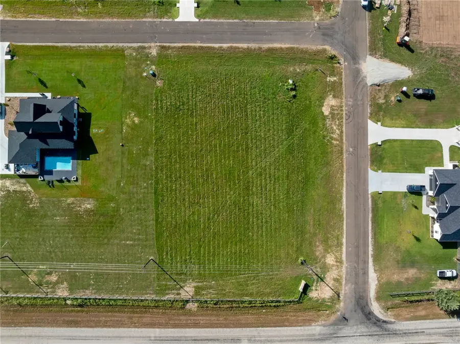 7801 Mathis Creek Drive, Bryan, TX 77808 - #3