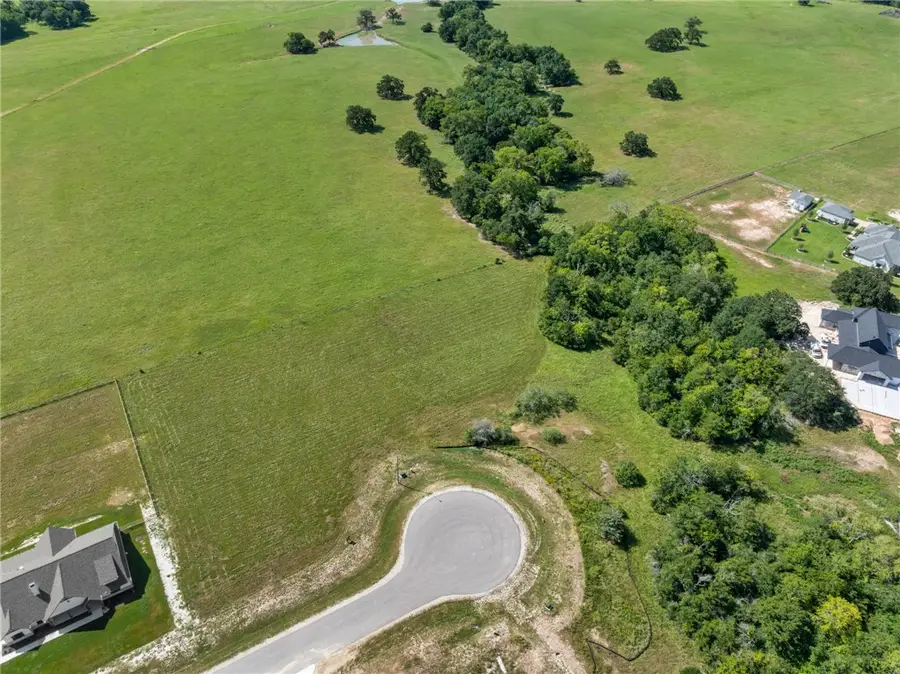 10713 Little Farm Road, College Station, TX 77845 - Image #2