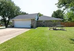 1400 Prairie Drive, Bryan, TX 77802 - Image #2