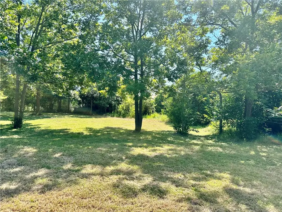 1009 S 18 Street, Temple, TX 76501 - #2