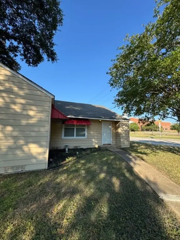 1101 E 30th Street, Bryan, TX 77802 - Image #2