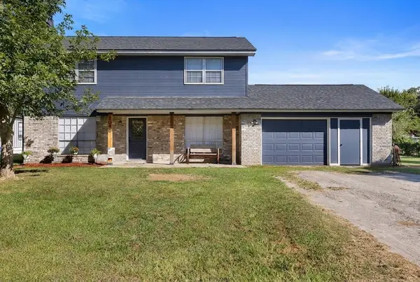 2098 Cedar Creek Road, Hearne, TX 77859