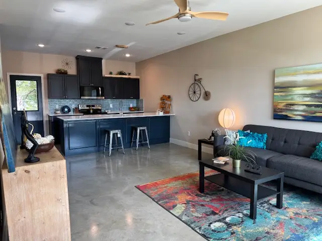 802 N Parker Avenue, Bryan, TX 77803 - Image #3