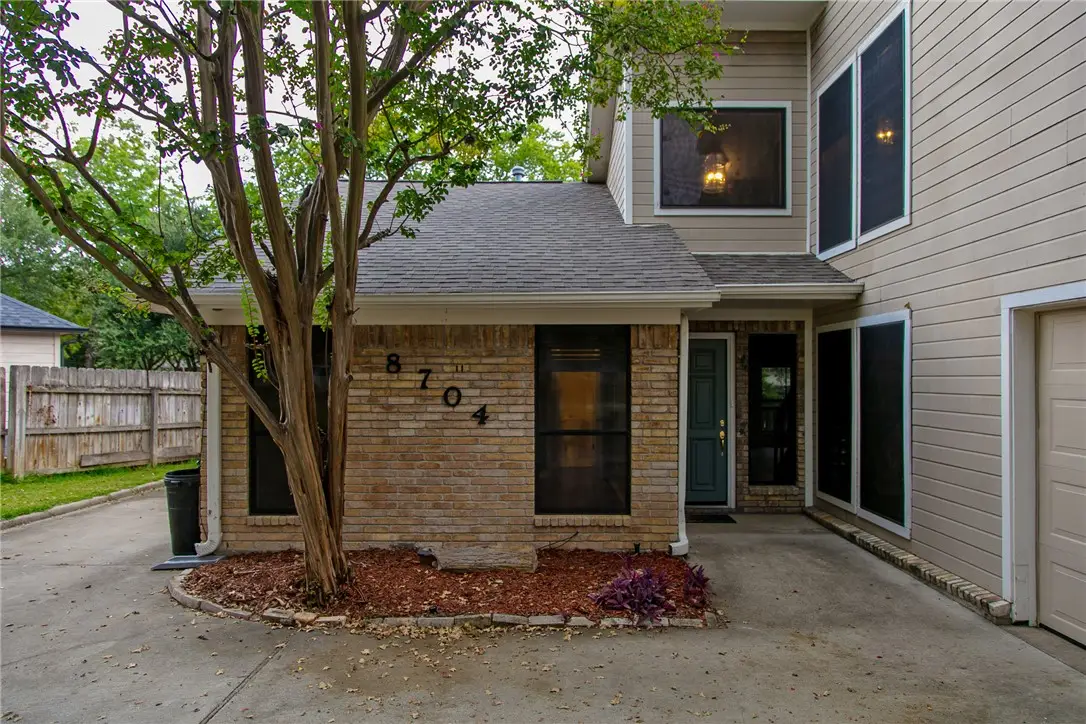 8704 Bent Tree Drive, College Station, TX 77845 - Image #1