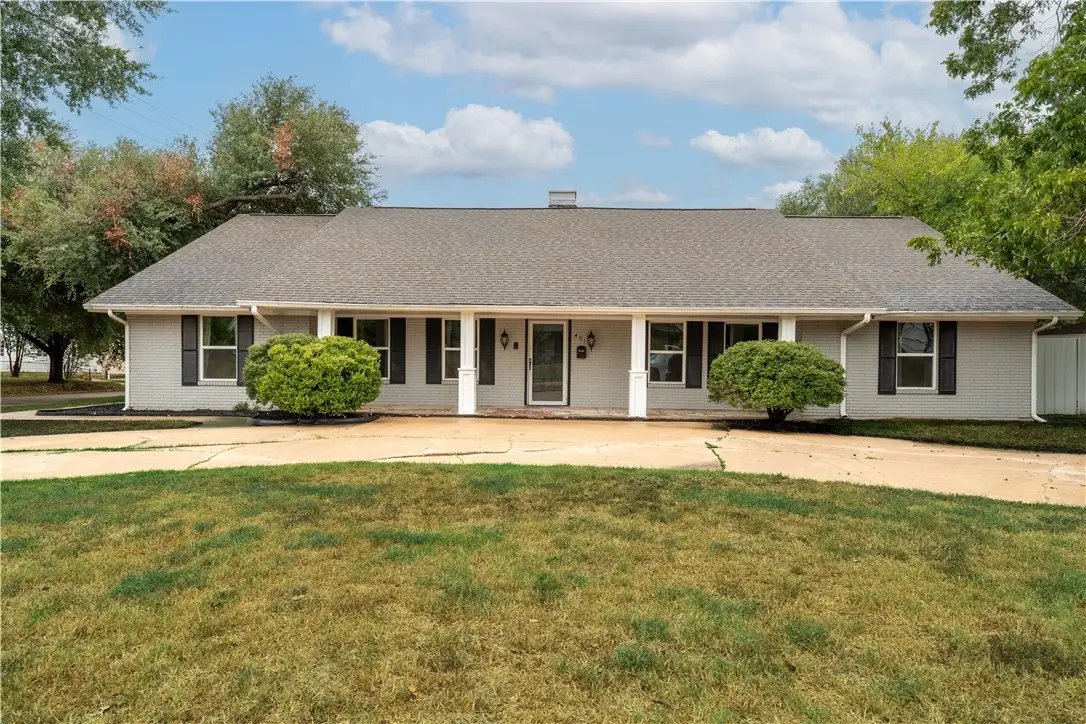 401 San Gabriel Street, Rockdale, TX 76567 - Image #1