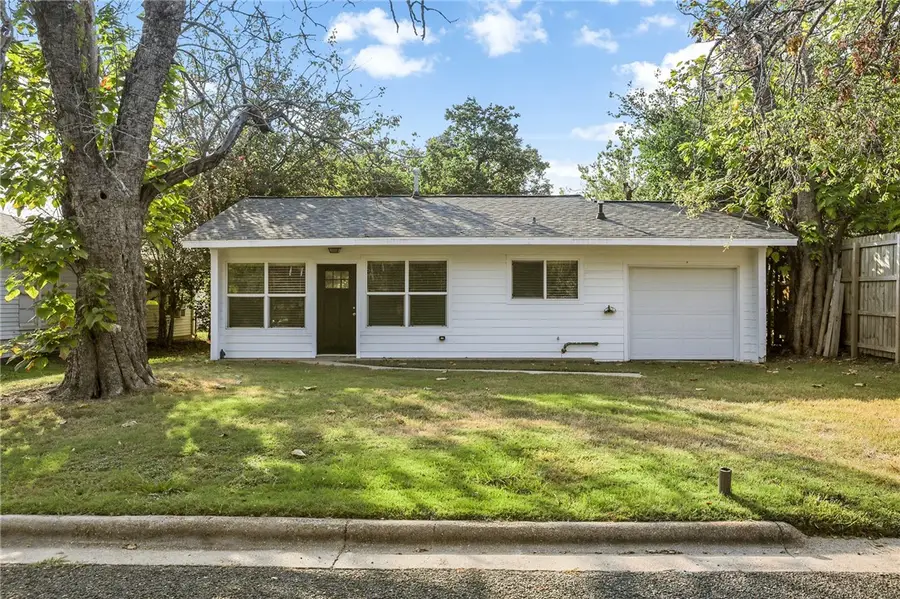105 South Brown Street, Bryan, TX 77802 - Image #2