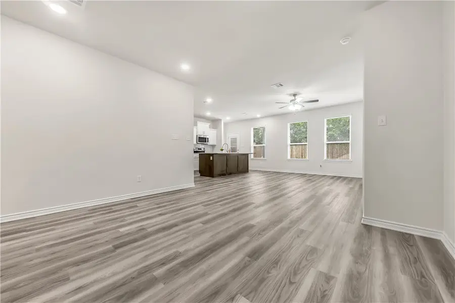 2509 Lightfoot Lane, Bryan, TX 77803 - Image #3