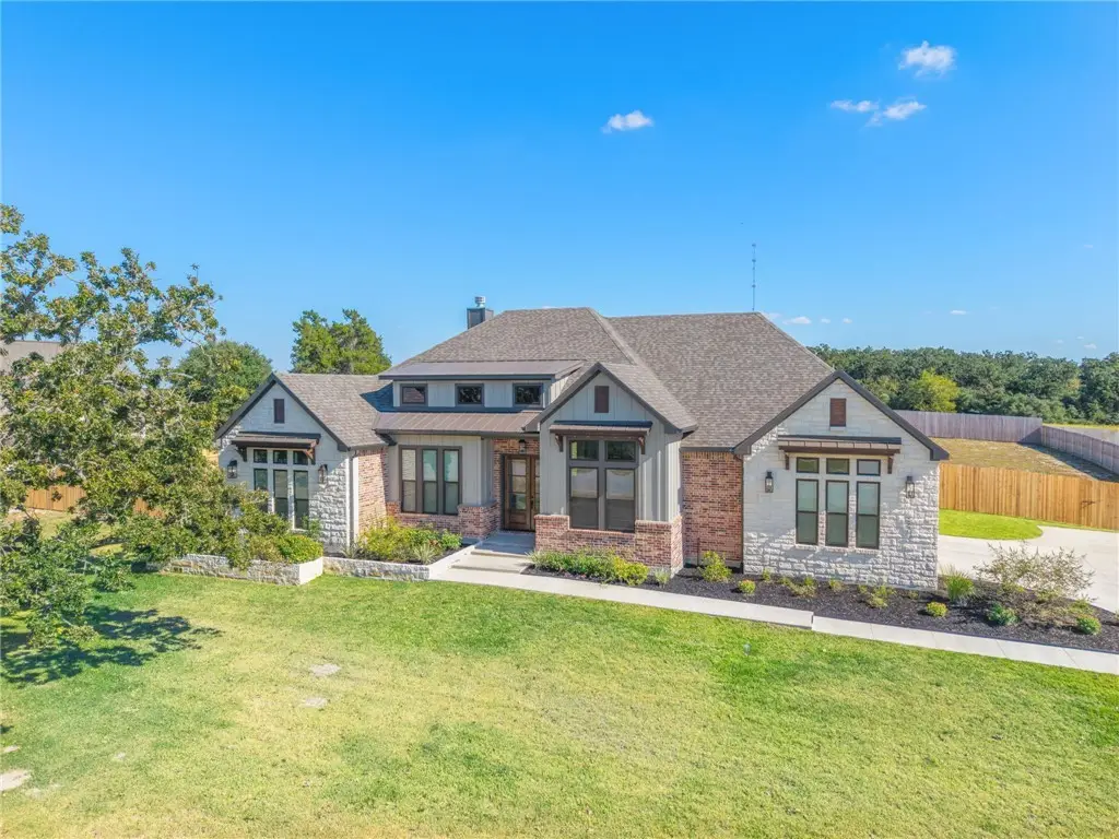 6652 Ridgeview Estates Lane, Bryan, TX 77808 - Image #1