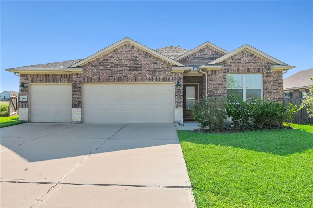 1700 Eagle View Drive, Navasota, TX 77868 - Image #1