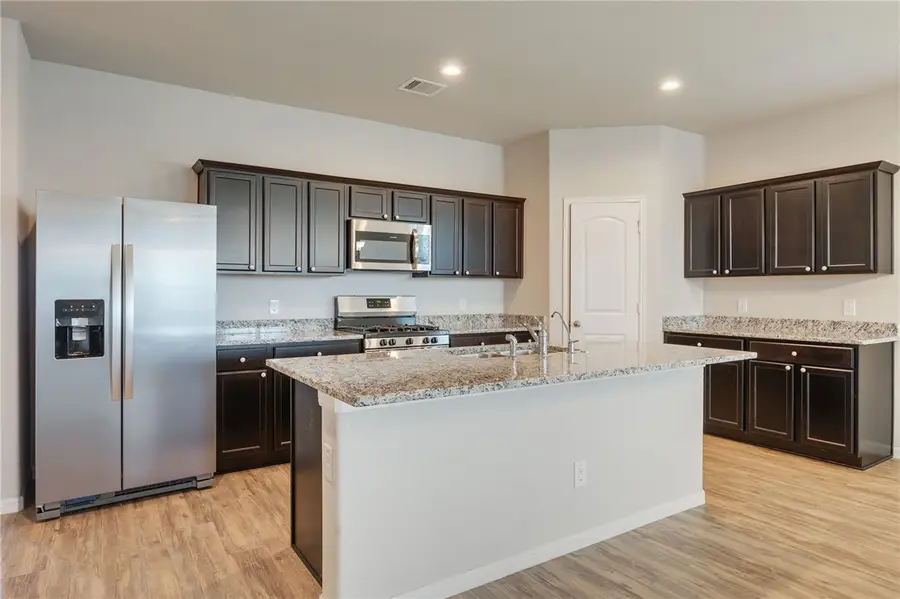 1700 Eagle View Drive, Navasota, TX 77868 - Image #3