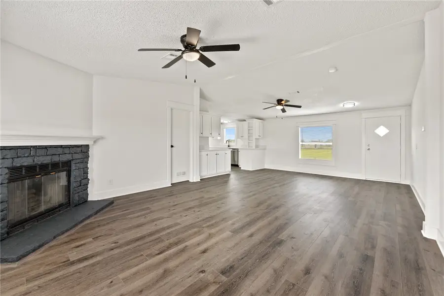 7420 Catalina Hill Court, Bryan, TX 77808 - Image #3