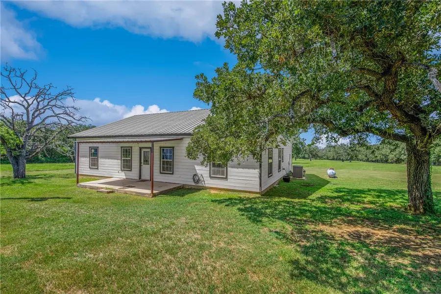 6899 E Hwy 79 Highway, Milano, TX 76556 - Image #2