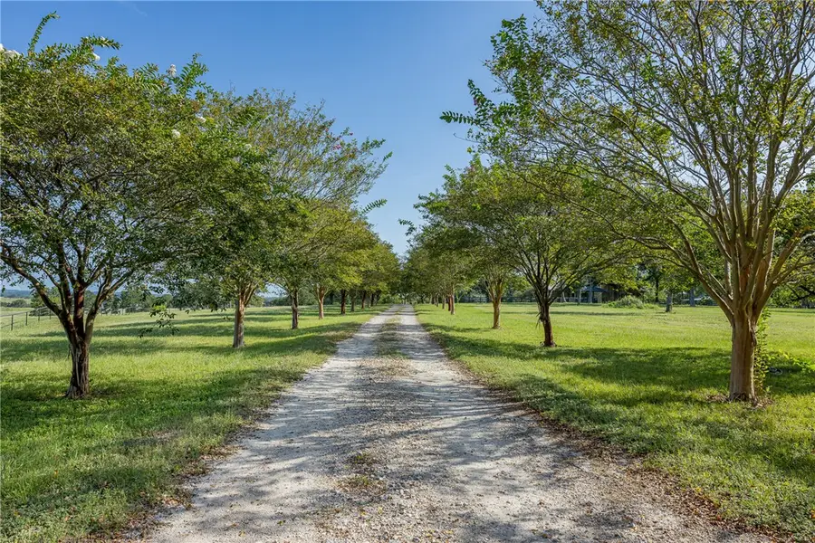 5107 Bovista Ranch Road, Navasota, TX 77868 - Image #2
