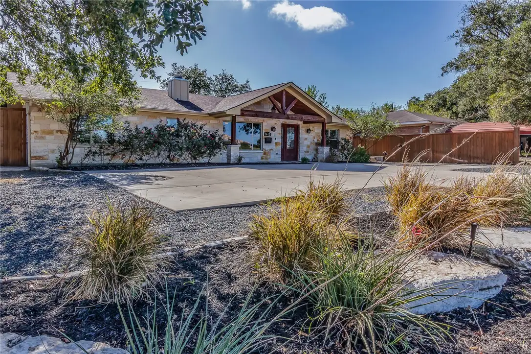 1612 George Bush Drive, College Station, TX 77840-3118 - Image #1