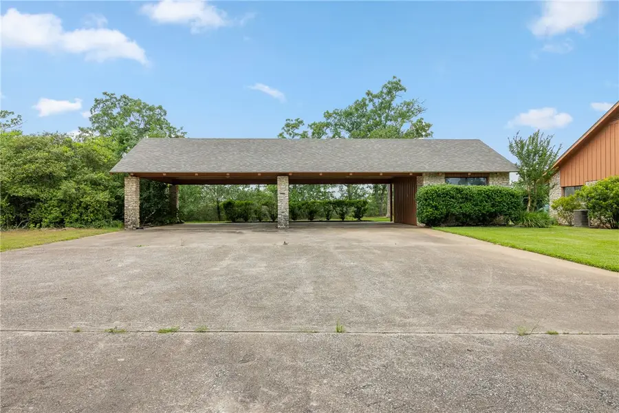 4732 West Us Highway 79, Franklin, TX 77856 - Image #2
