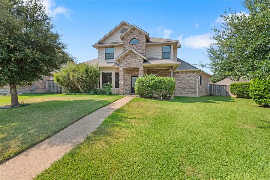 3912 Devrne Drive, College Station, TX 77845 - Image #3