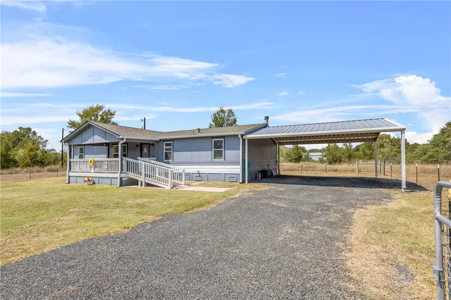 340 Alvina Ulich Street, Somerville, TX 77879 - Image #3