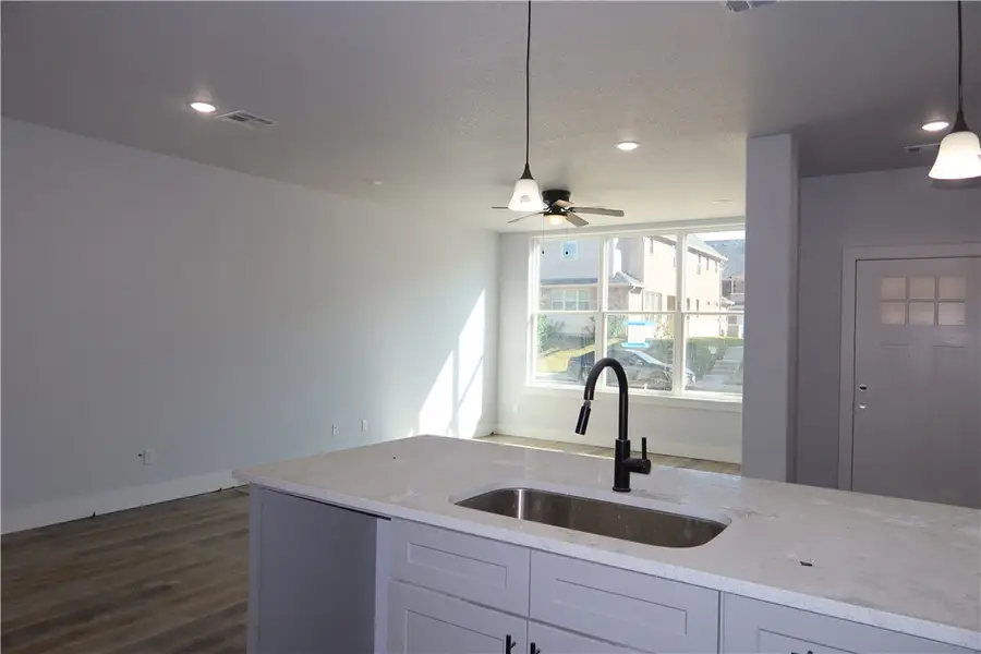 2146 Big River Street, College Station, TX 77840 - Image #3