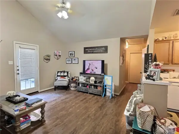932 Sun Meadow Street #932-934, College Station, TX 77845