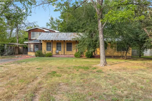 309 Pershing Avenue, College Station, TX 77840