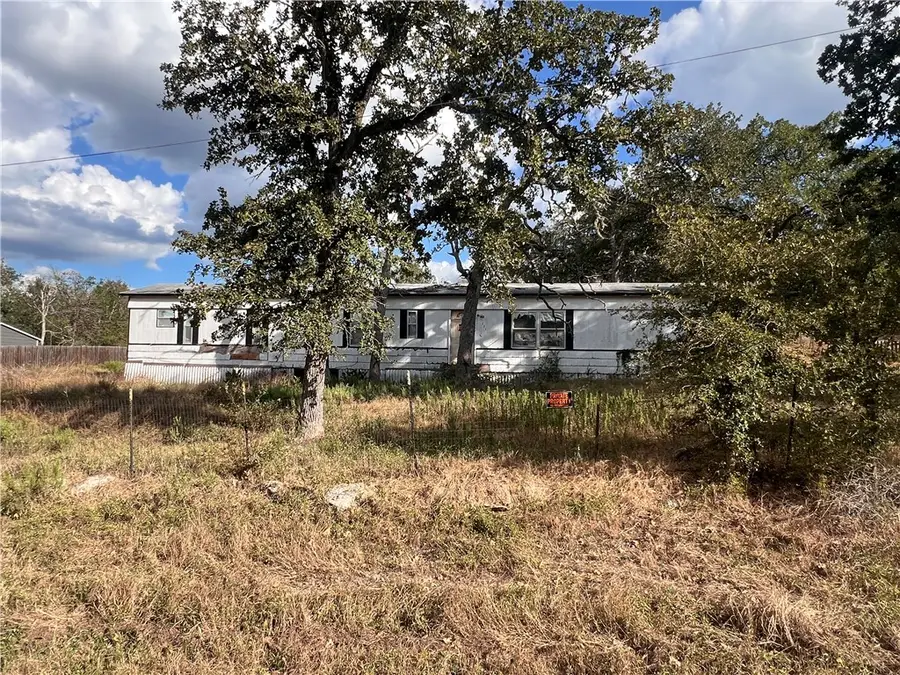 111 Pin Oak Circle, Somerville, TX 77879 - Image #3