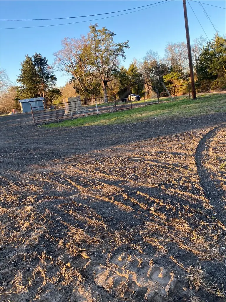 26847 Fm39, North Zulch, TX 77872 - Image #3