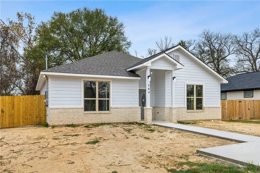 504 W Tenth Street, Hearne, TX 77859 - Image #3
