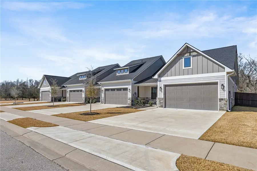 5045 Mooney Falls Drive, Bryan, TX 77802 - #2