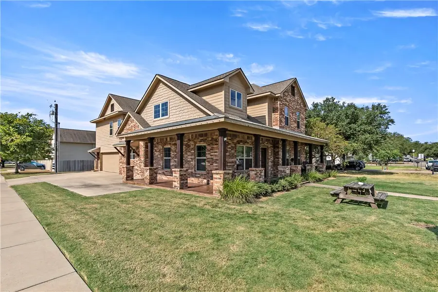 708 Welsh Avenue, College Station, TX 77840 - Image #3