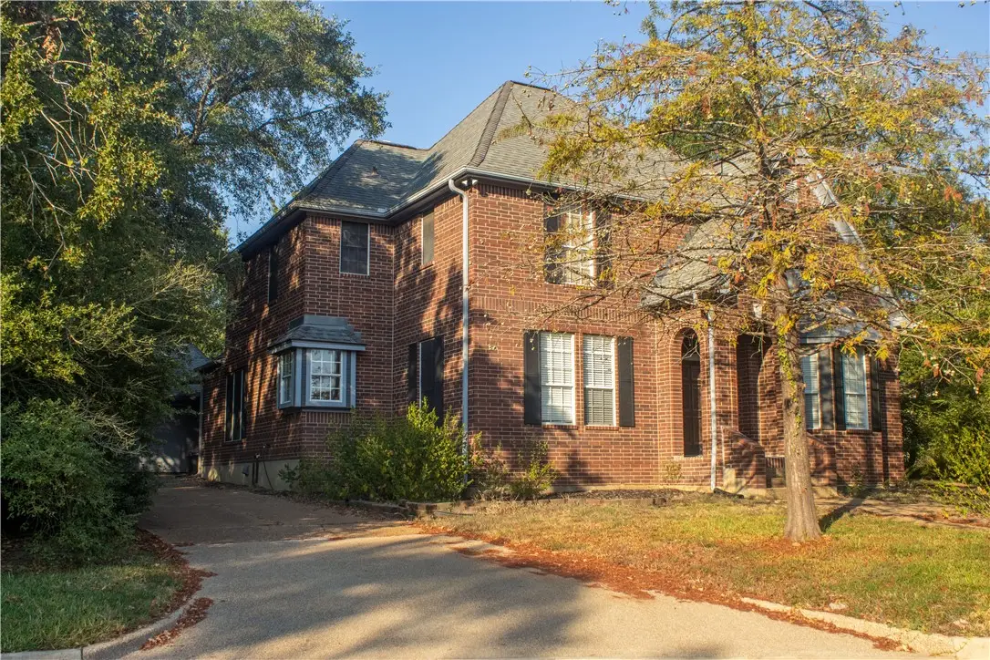 9308 Amberwood Court, College Station, TX 77845 - Image #1