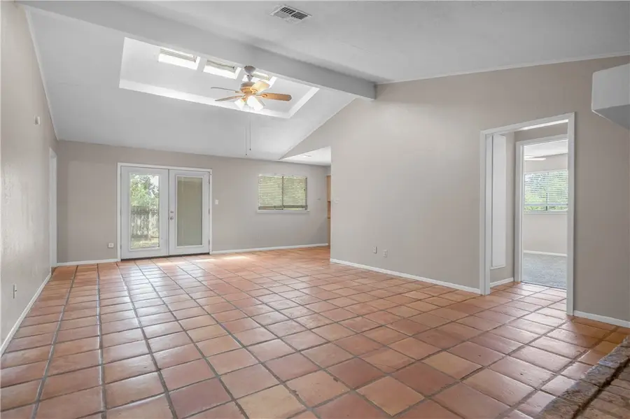 1433 Magnolia, College Station, TX 77840 - Image #2